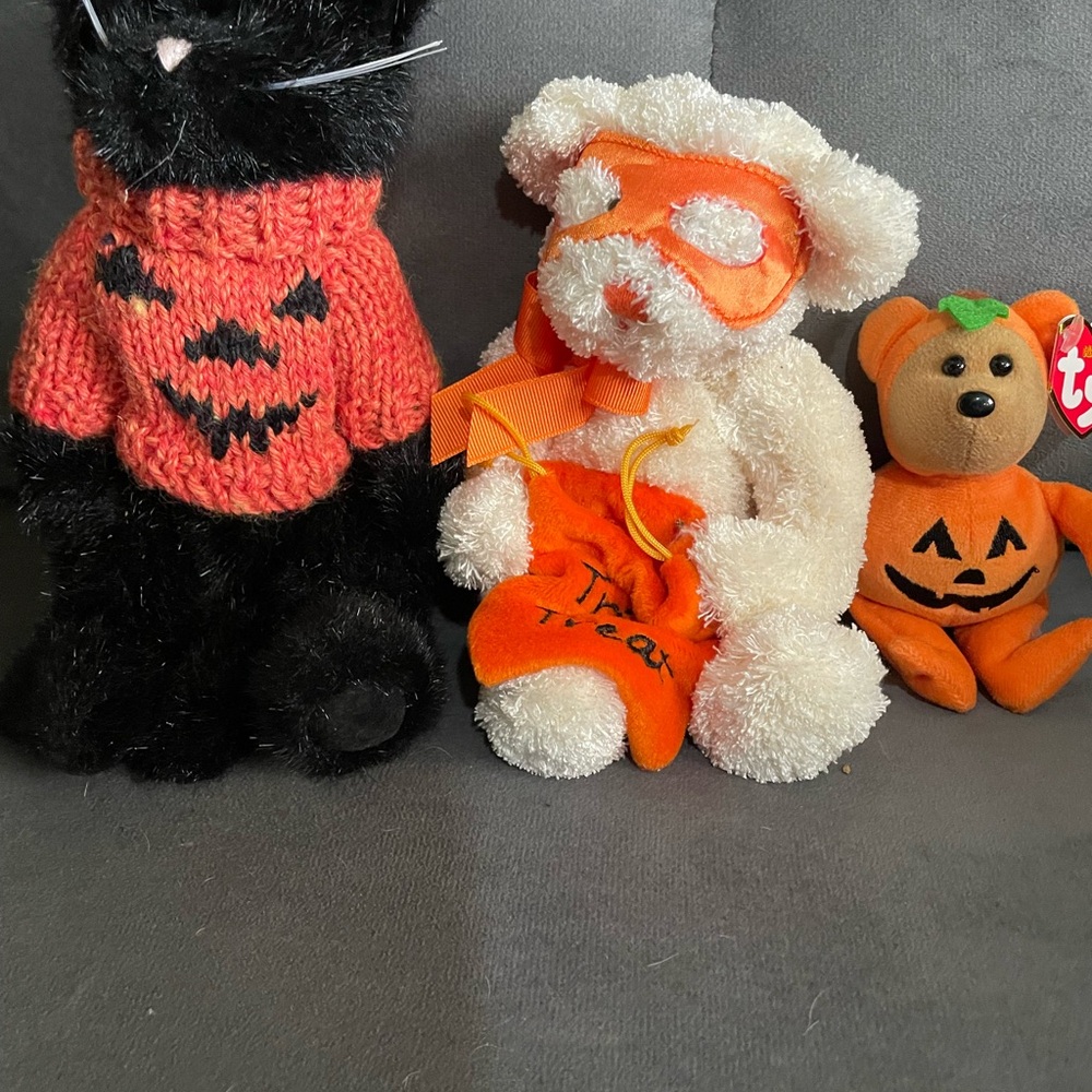 Vintage Halloween Plush Lot – Ty Beanie Pumpkin Bear + Boyd’s Black Cat + Teddy